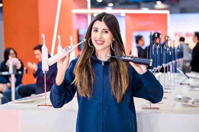 The Most Innovative Dental Tool Is at CES 2025? Meet the Soocas NEOS II